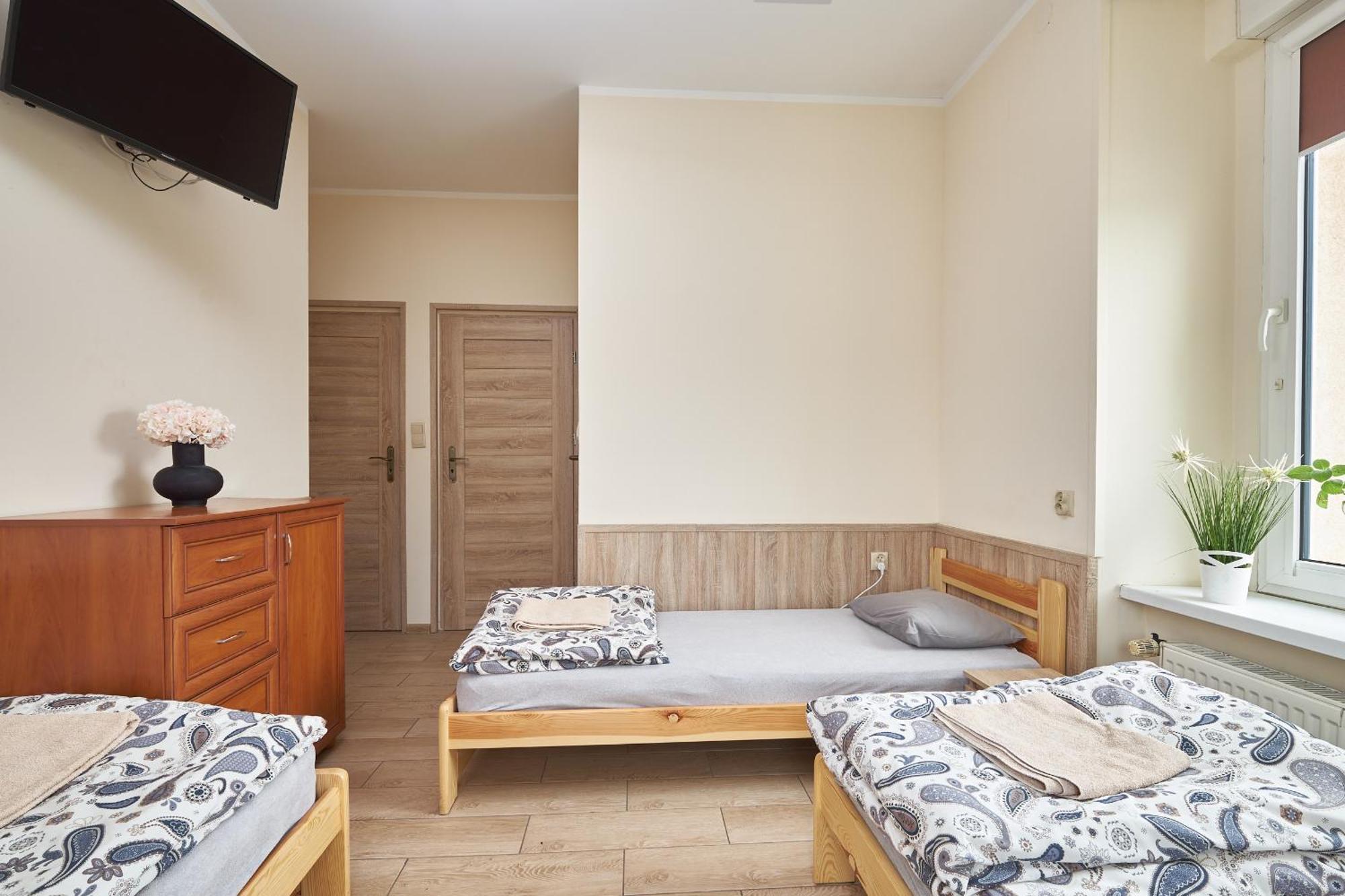 Apartamenty P7 Dzierzoniow Exterior photo